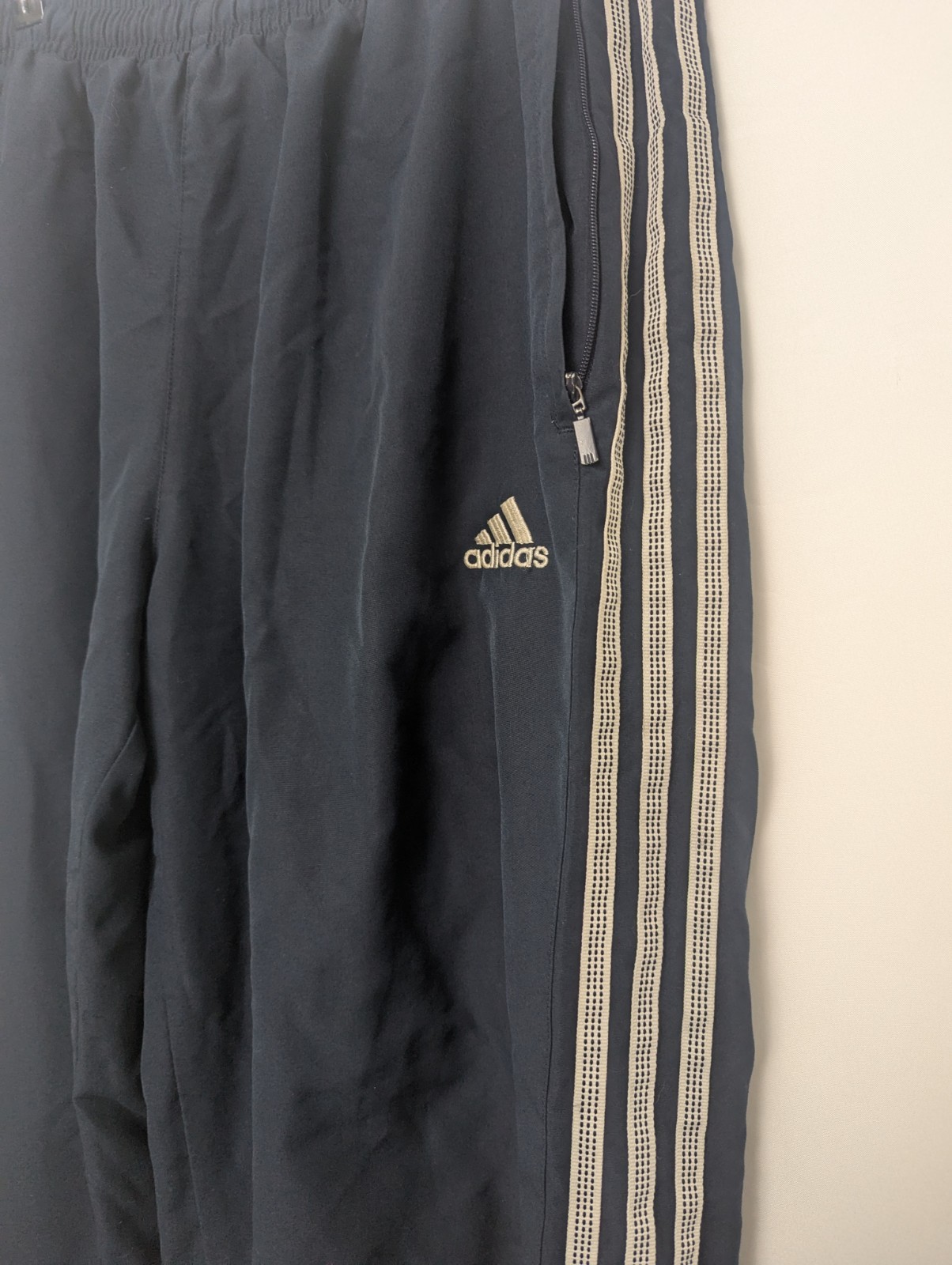Adidas Navy 3-stripe Track Pants Medium Mesh Stripe Joggers Mid-2010s