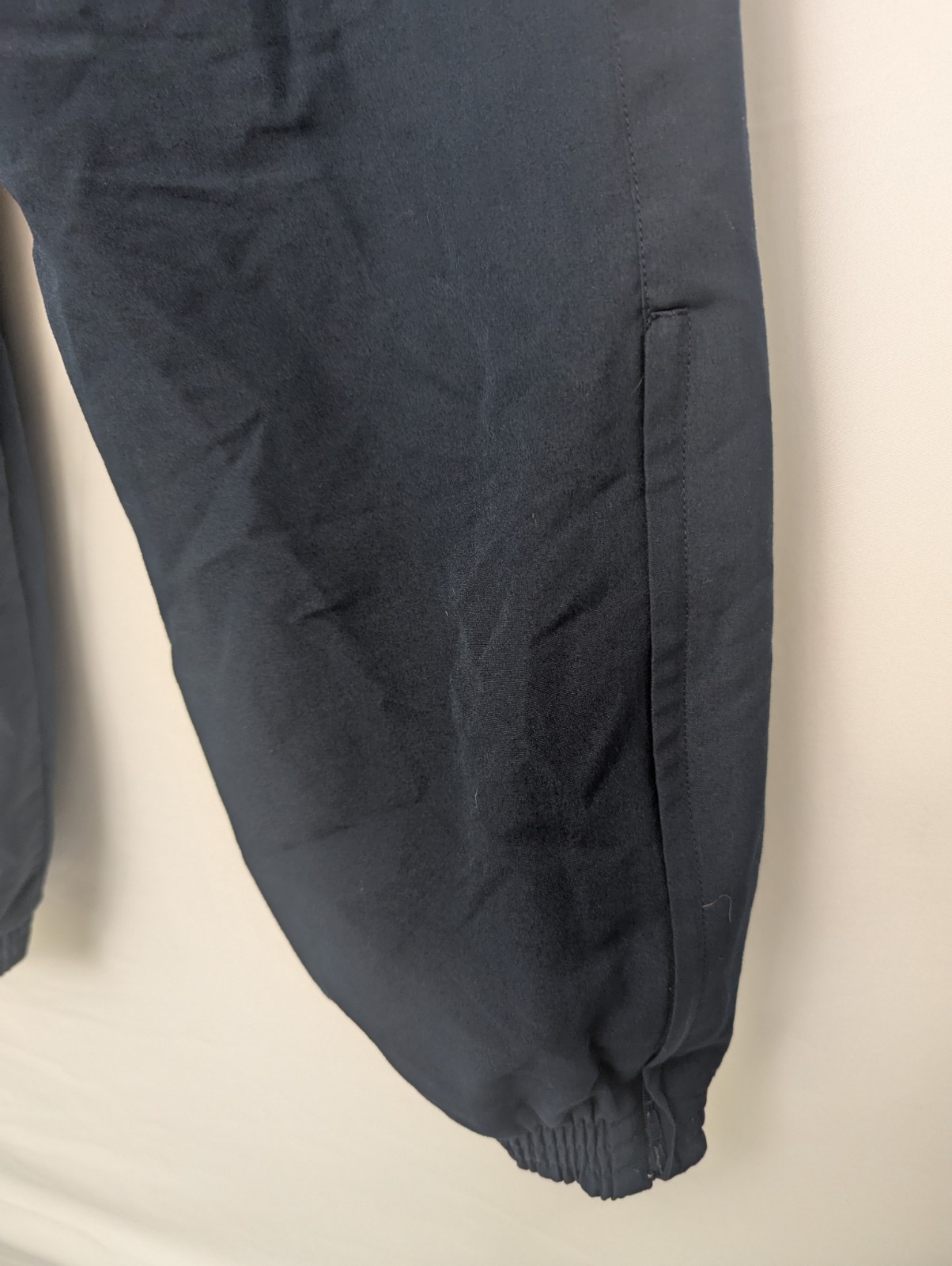 Adidas Navy 3-stripe Track Pants Medium Mesh Stripe Joggers Mid-2010s