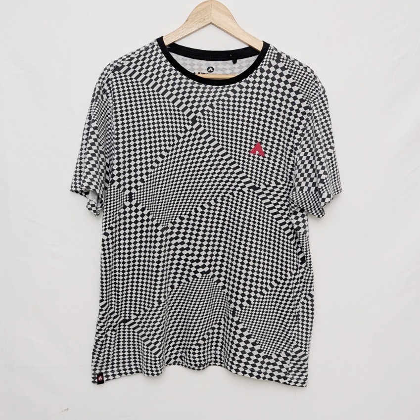 Airwalk Optical Checker T-shirt - Men’s Medium - Black/white Skate Tee