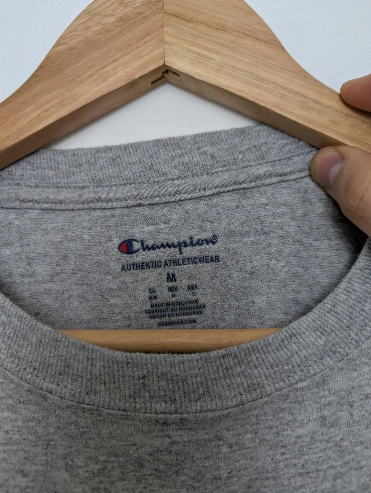 Champion “house United” University Of Okoboji X Creighton Tee – Grey – Size M