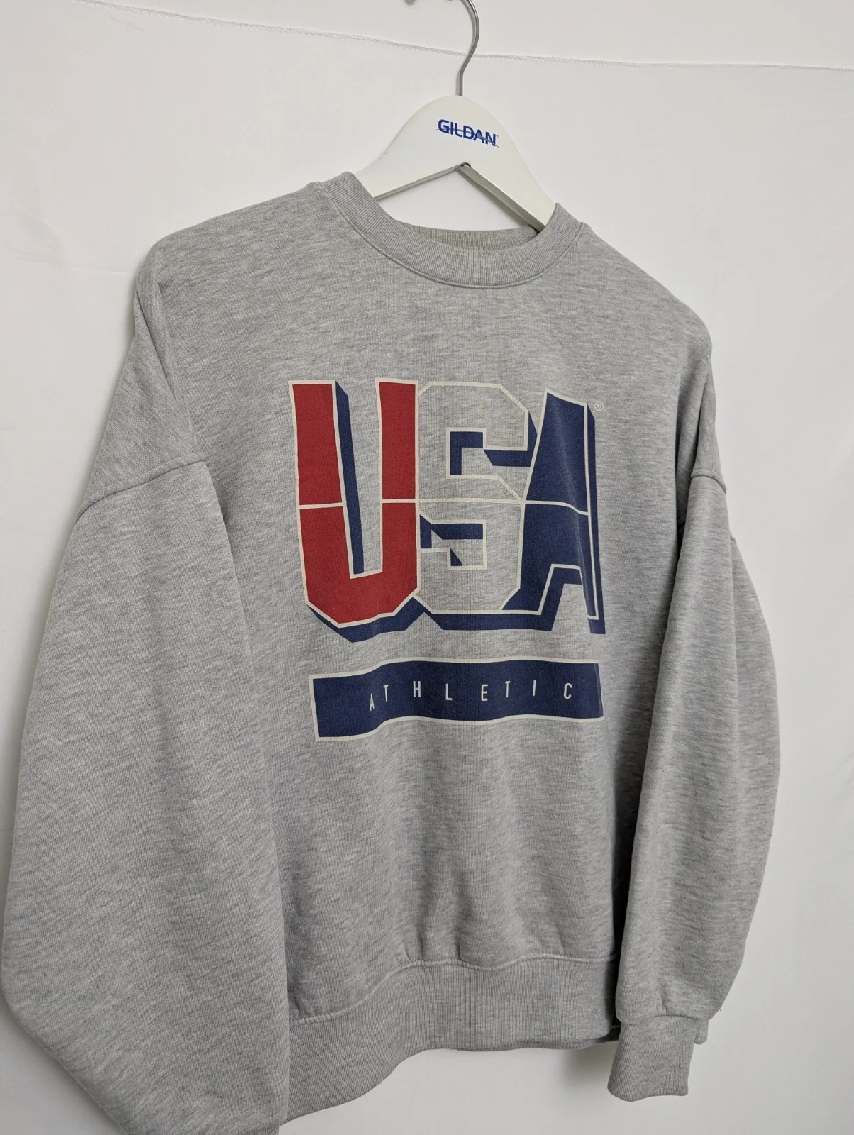 Columbia Lightweight Windbreaker – Red/navy – Tagged L (fits Medium)