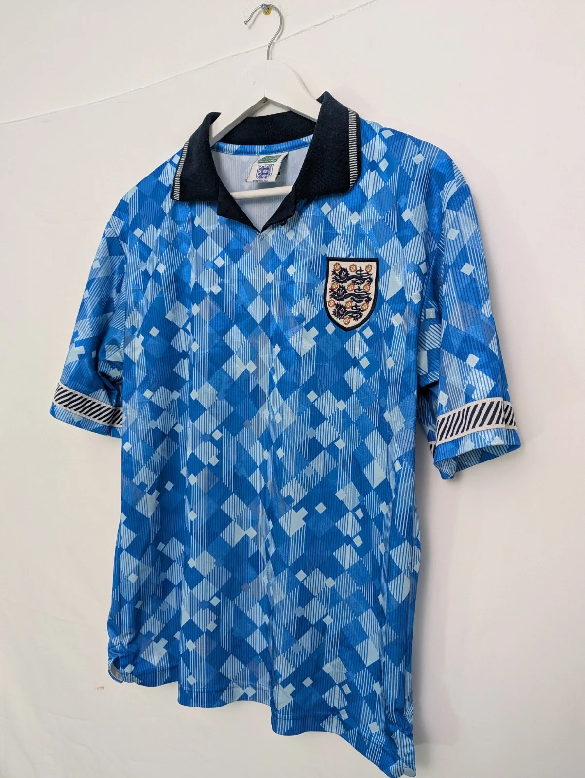 England Retro Away Football Shirt Score Draw 1990 Style Size M – Very Good