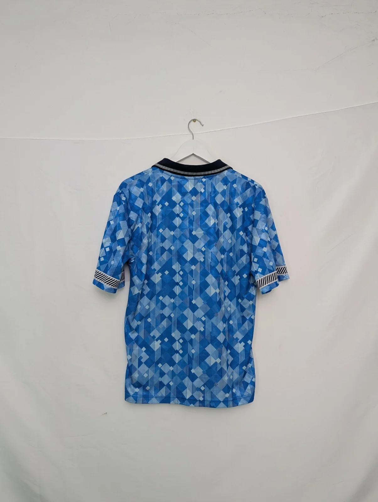 England Retro Away Football Shirt Score Draw 1990 Style Size M – Very Good