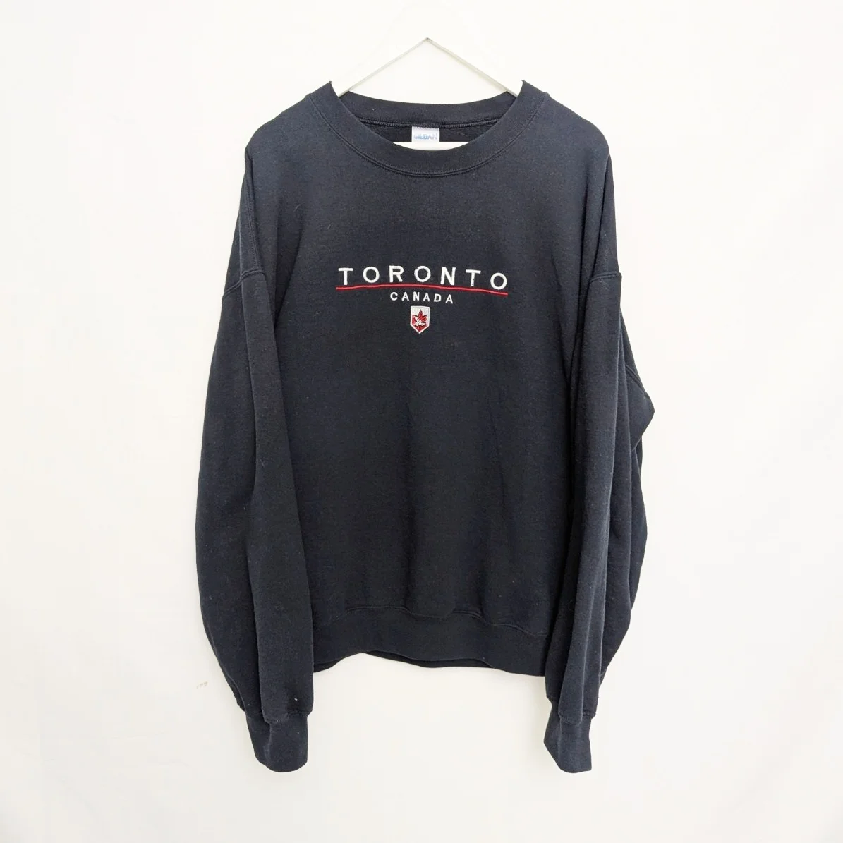 Gildan Heavy Blend Toronto Canada Embroidered Sweatshirt – Size Xl – Navy