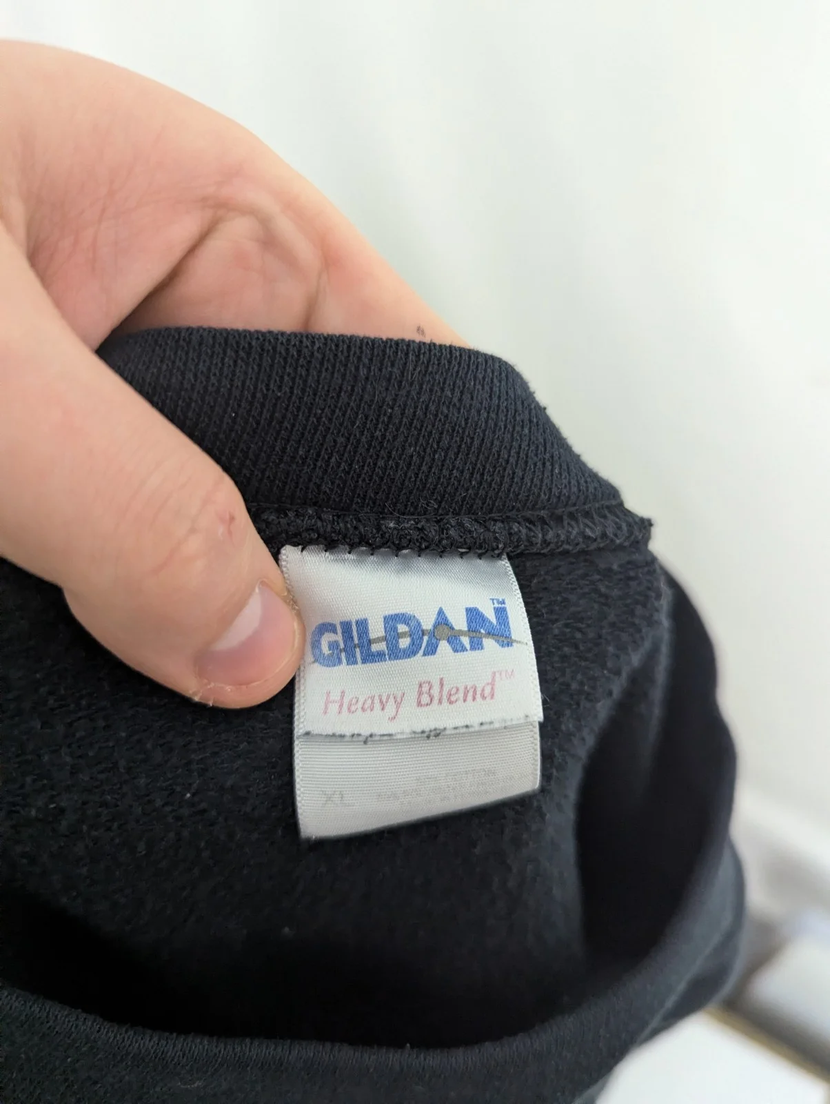 Gildan Heavy Blend Toronto Canada Embroidered Sweatshirt – Size Xl – Navy