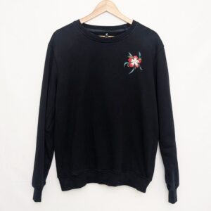 Koisea Embroidered Dragon Sweatshirt - Black - Tagged L Fits Small