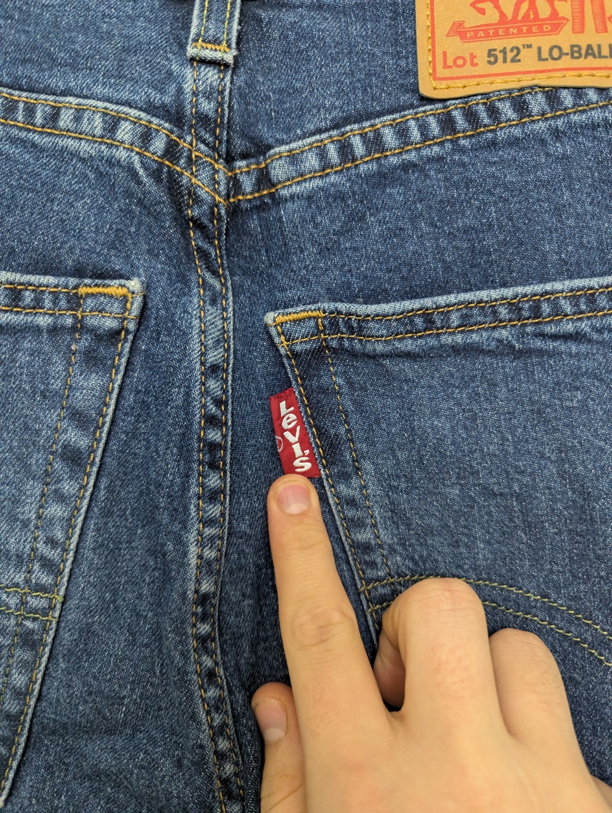 Levi’s 512™ Lo-ball Slim Taper Jeans – W30 L30 – Dark Blue Stretch Denim