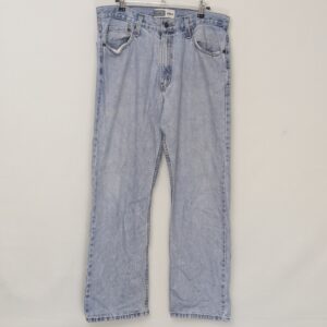 Levis Signature Jeans - Light Wash Blue Denim - W34 L30