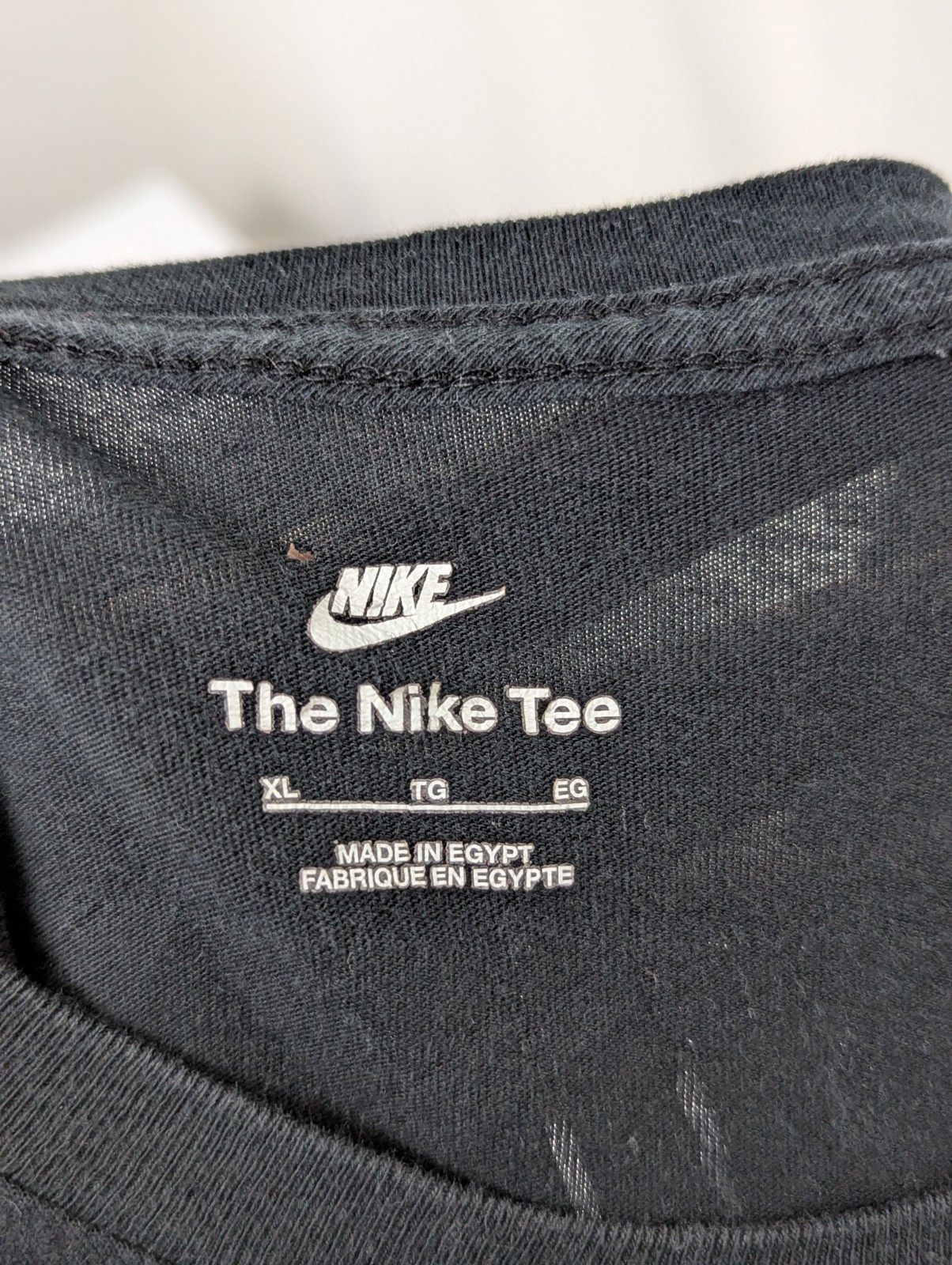 Nike Air “refuel” Graphic T-shirt Black – Women’s S (youth Xl) – Mid 2010s