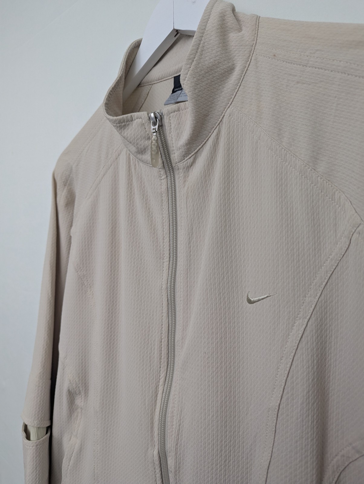 Nike Sphere Dry Womens Zip Jacket - Beige - Size L - Y2k