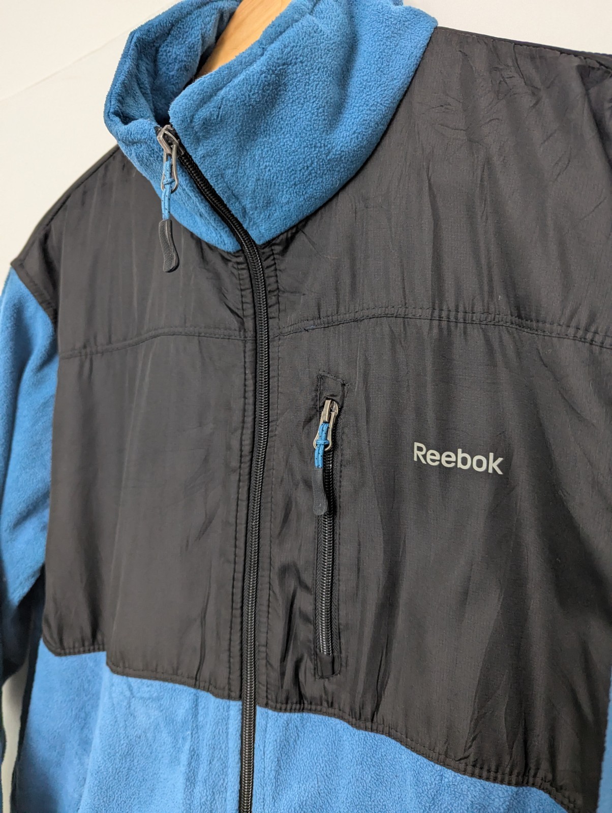 Reebok Performance Fleece Softshell Jacket – Blue / Black – Size Small (2010s)