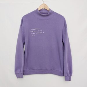 Reserved Purple Mock Neck Sweatshirt – Women’s Small – Nyc Print