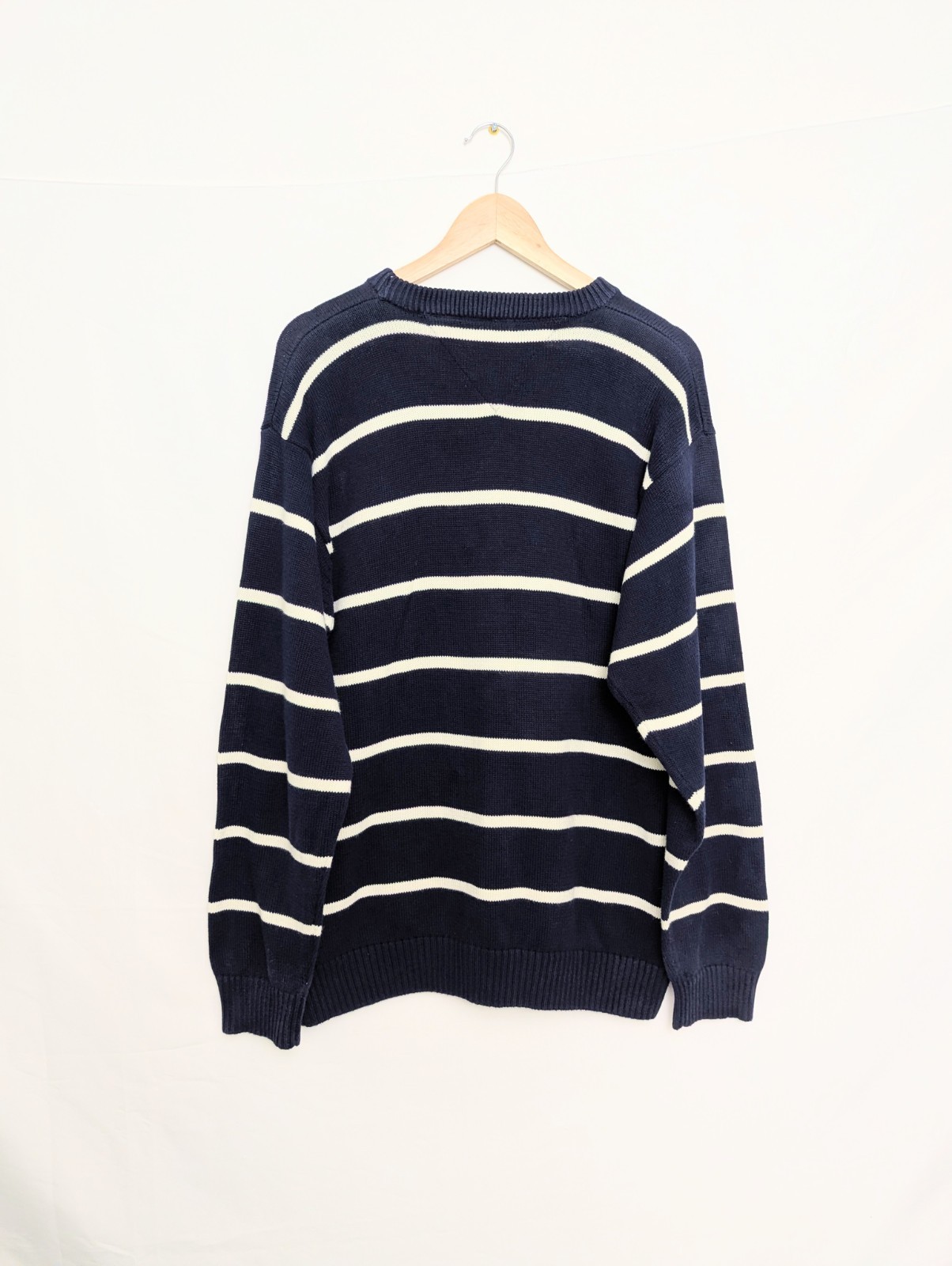 Tommy Hilfiger Men’s Navy Stripe Cotton Sweater Jumper Size L – Crest Logo