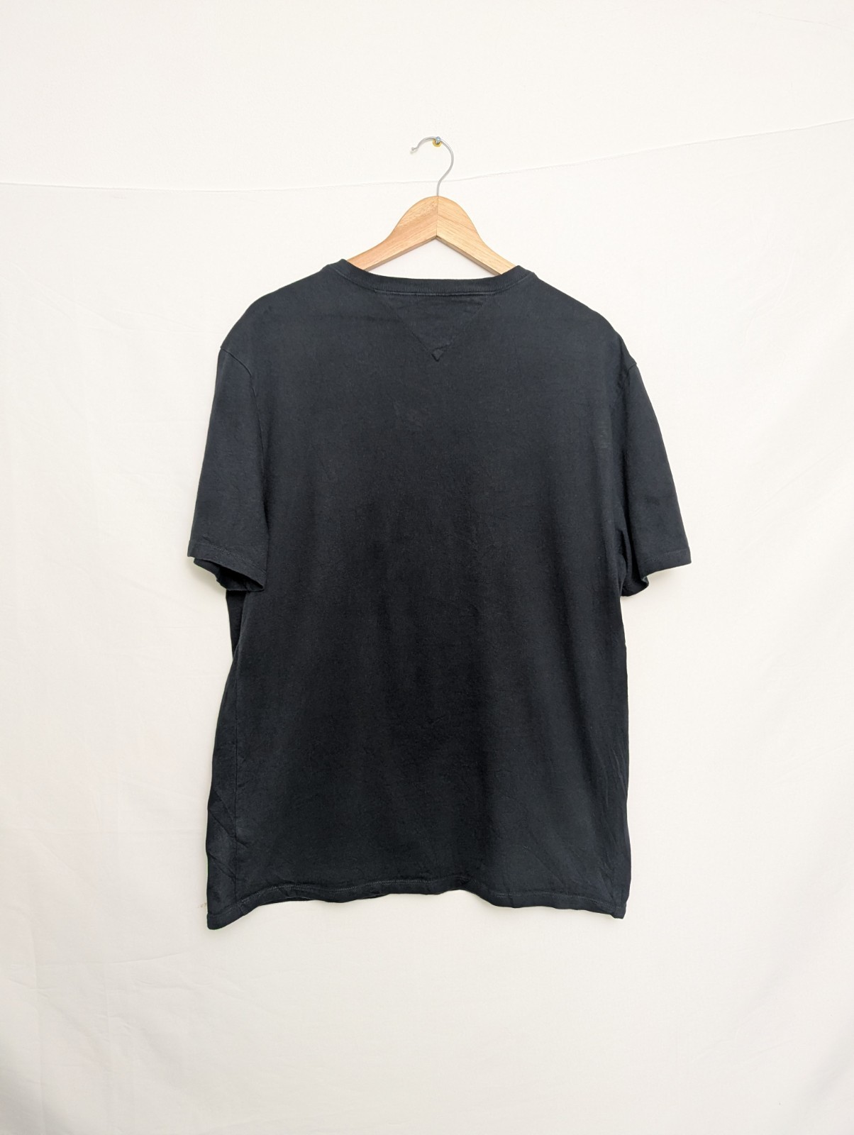 Tommy Jeans Black Big Flag Logo T-shirt Men’s L – Large Graphic – 2010s Revival