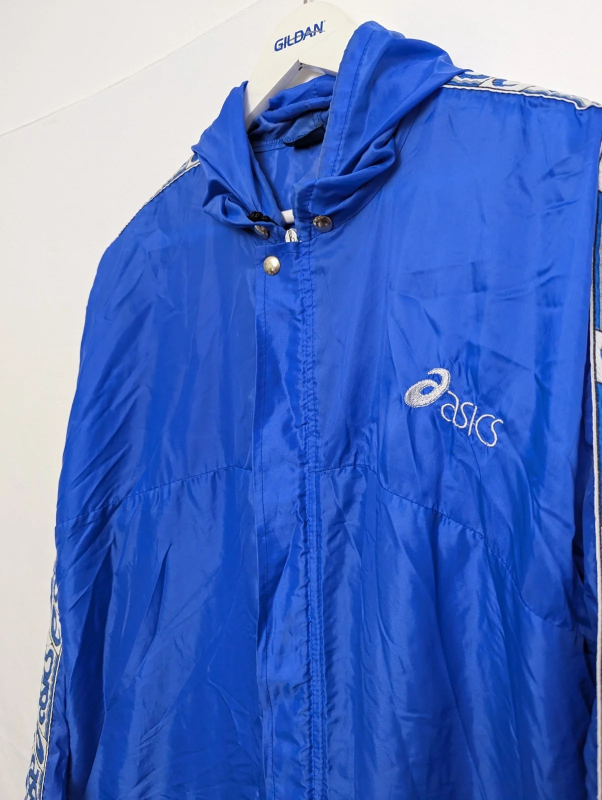 Vintage Asics Windbreaker Jacket – L – Electric Blue – 1990s – Logo Sleeve Tape
