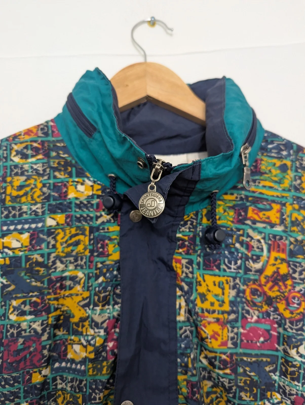 Vintage Jeantex Abstract Print Windbreaker Jacket – Early 90s – Size L