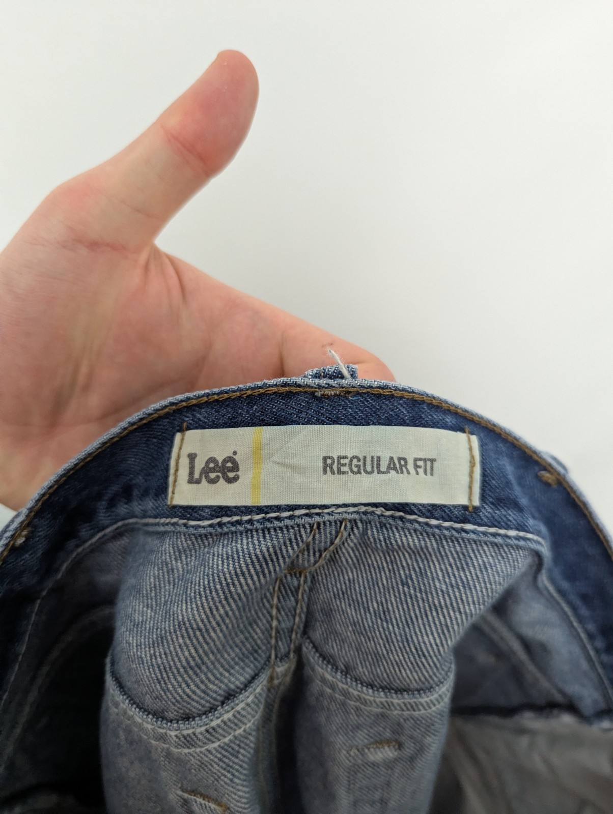 Vintage Lee Regular Fit Men’s Jeans – Early 2000s – Size 36wx30l