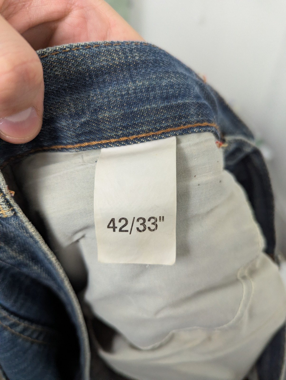 Vintage Lois Jeans – Men’s W33 L33 – Mid-2000s – Straight Leg – Faded Blue Denim