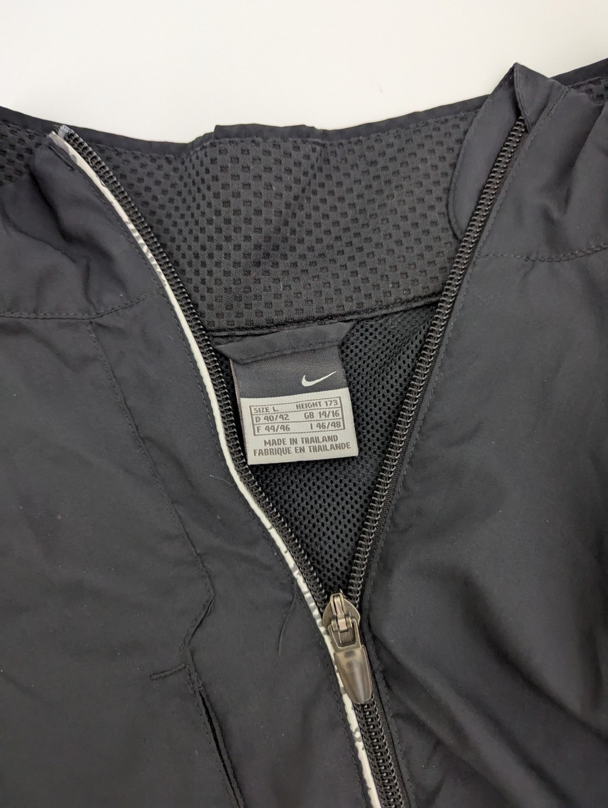 Vintage Nike Windbreaker Jacket – Womens Size L – Early 2000s – Black