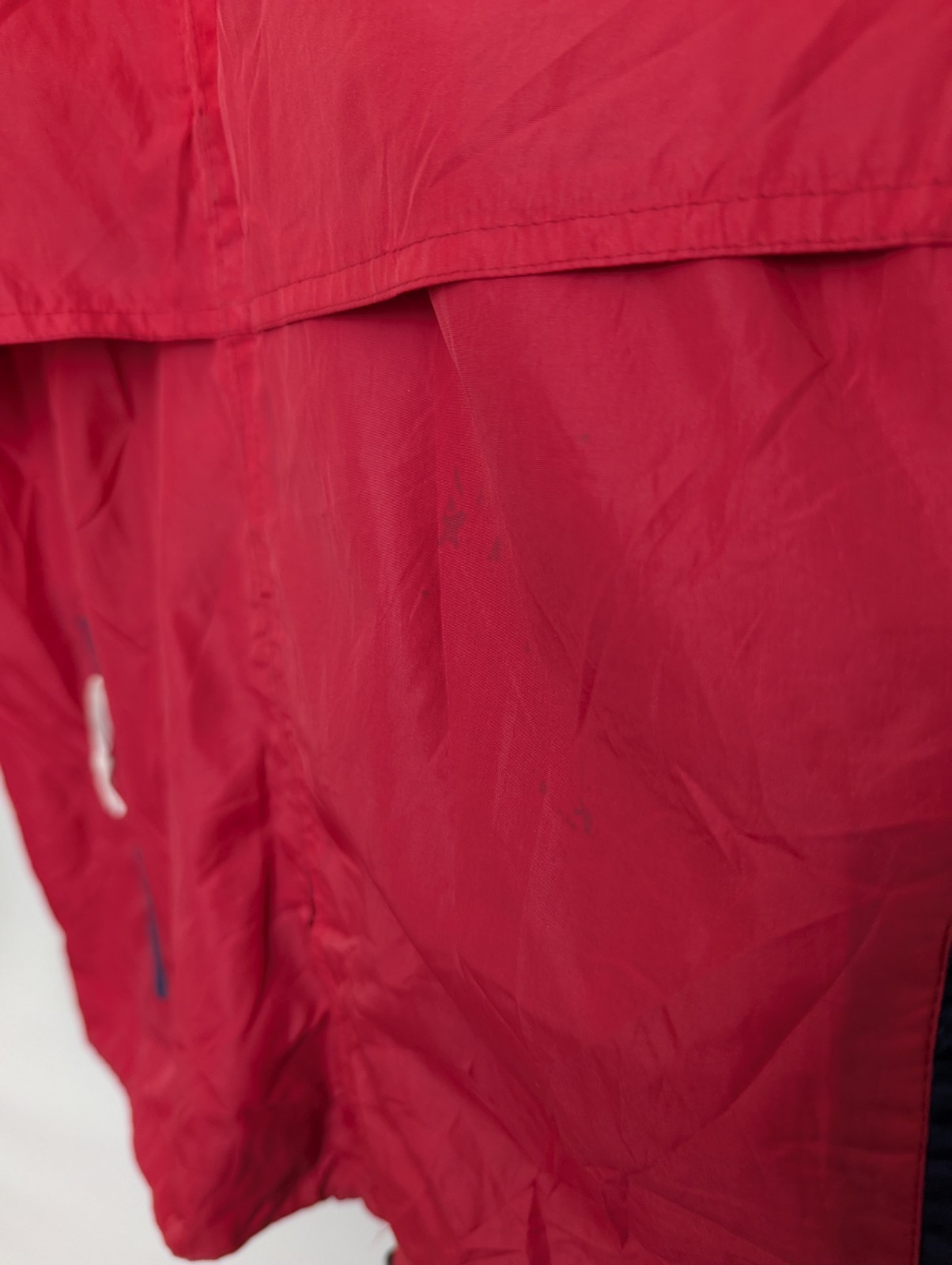 Vintage Woolrich Windbreaker Jacket - Red - Size Medium – Zip-away Hood