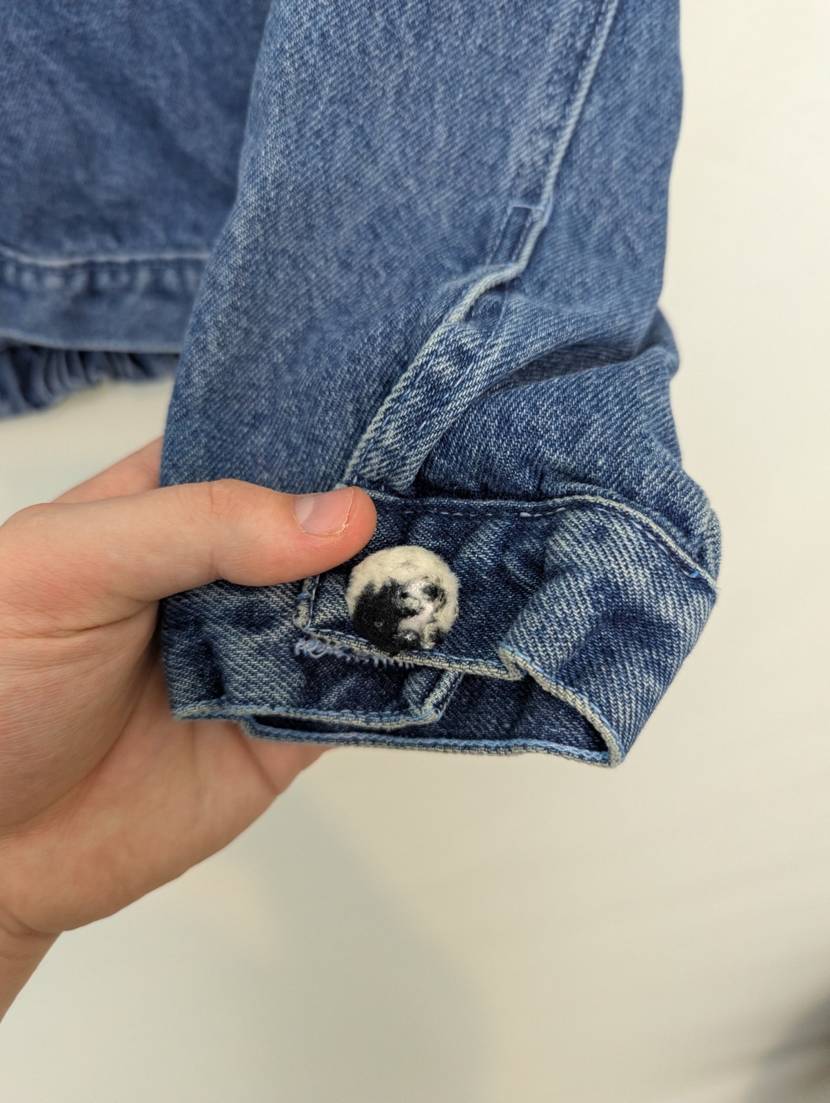 Vintage Y2k Ivana Cropped Denim Jacket - Women’s Small - Cow Print