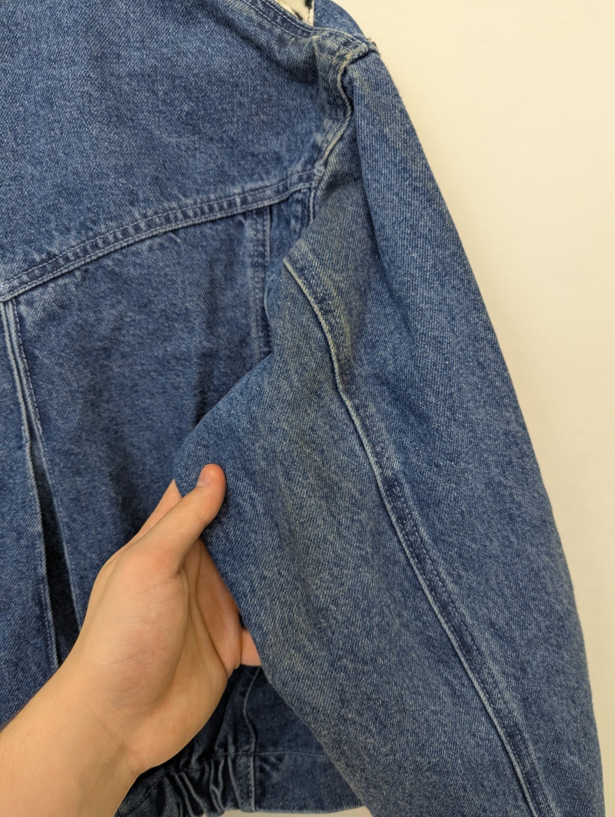 Vintage Y2k Ivana Cropped Denim Jacket - Women’s Small - Cow Print