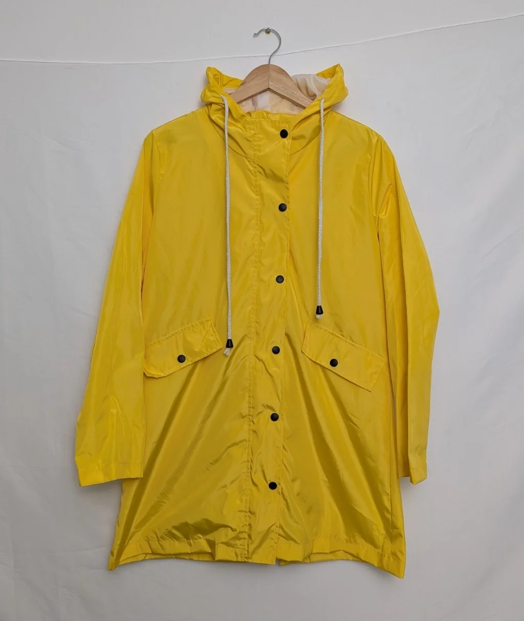 Yellow Rain Jacket Waterproof Fisherman Mac Hooded Coat – size M – Unbranded FlippinClothes