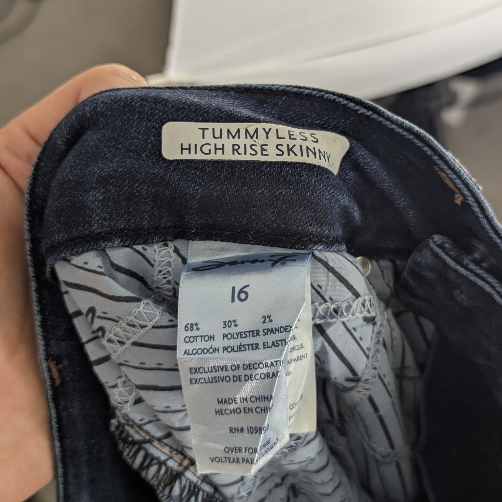 Seven7 Tummyless High Rise Skinny Jeans - Dark Blue Denim - Women's Size 16
