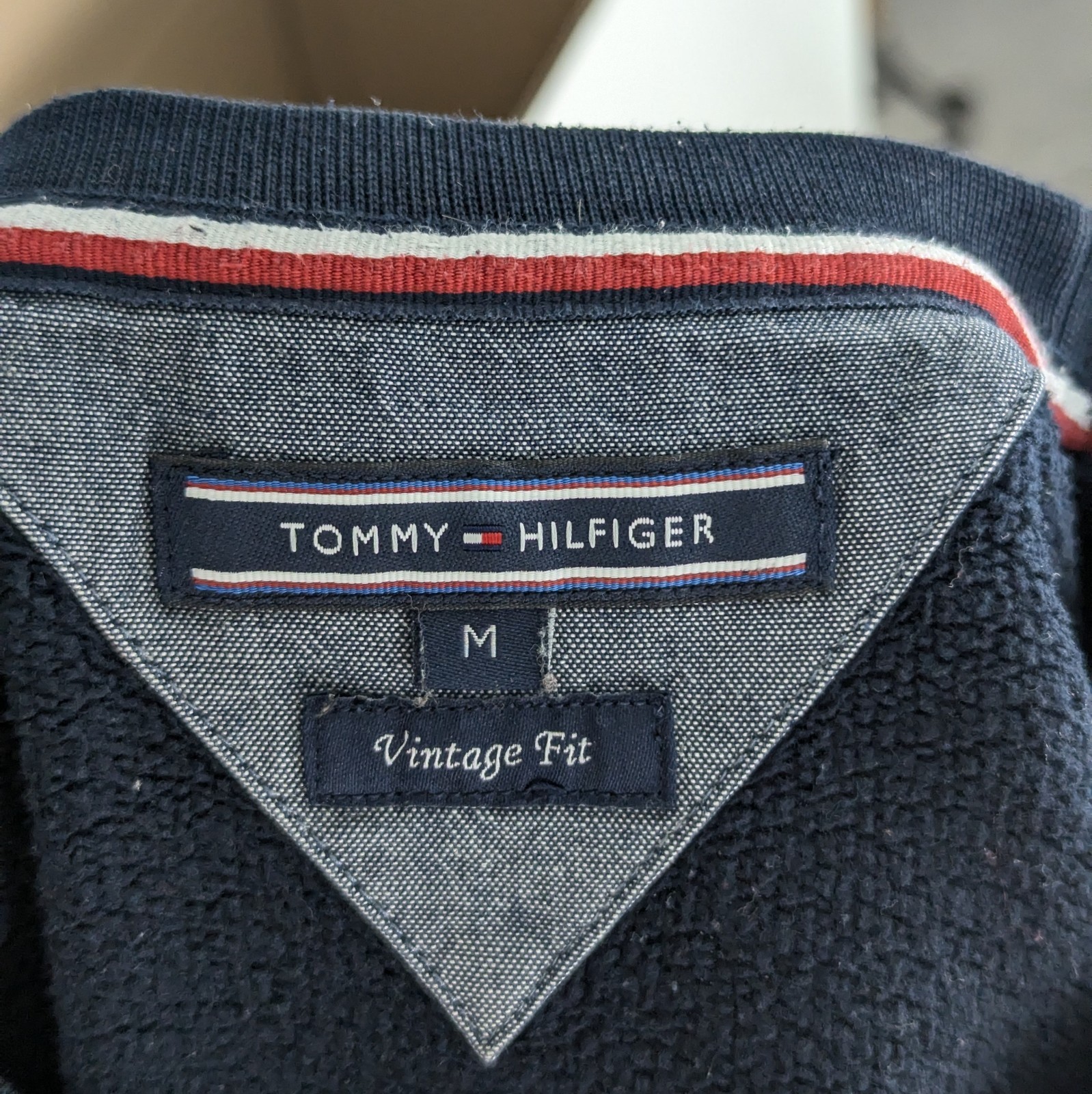 Tommy Hilfiger Sweatshirt - Navy Blue - Men's Size M - Vintage Fit New York