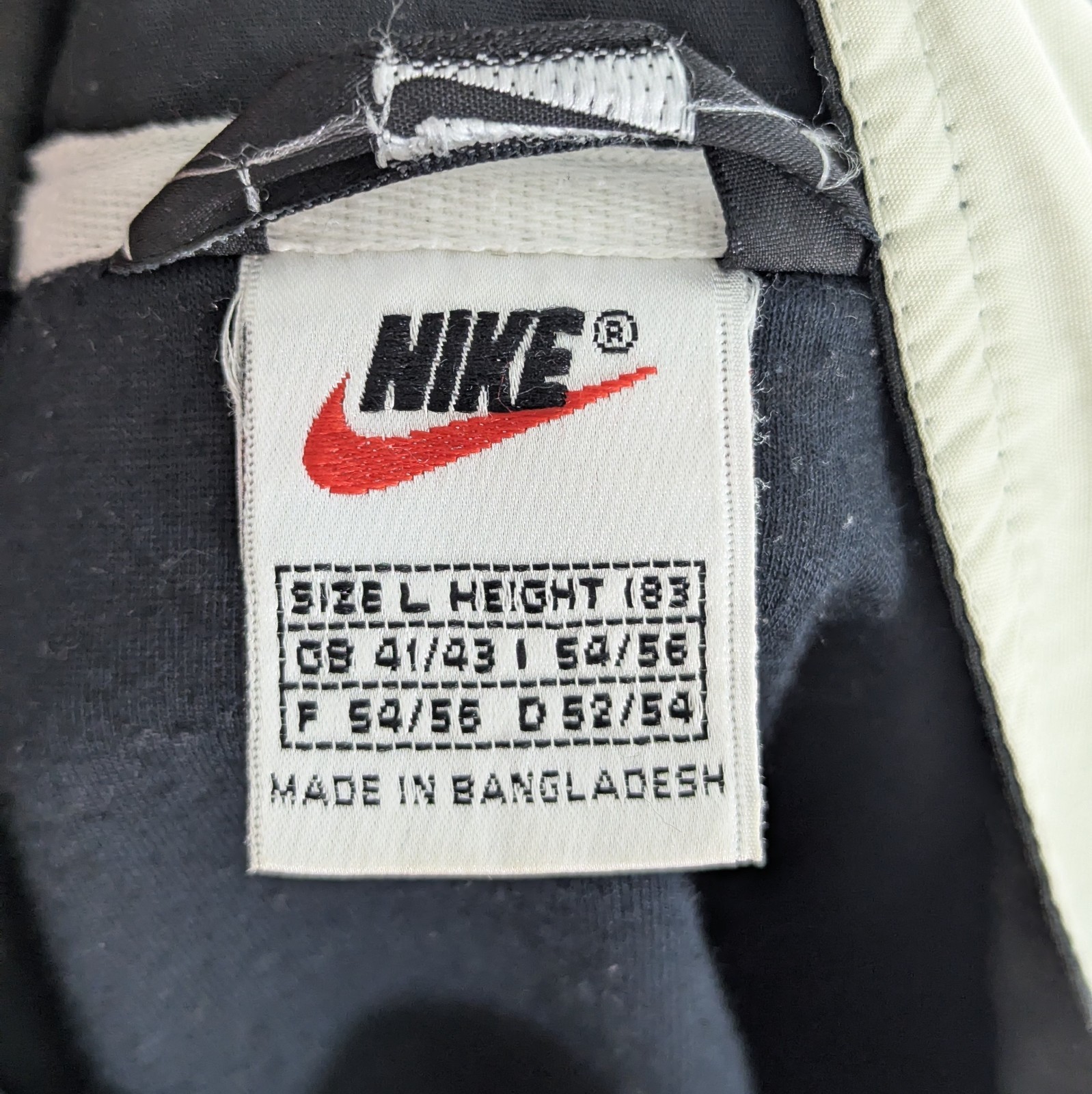 Vintage 90s Nike Windbreaker Jacket - Beige / Black - Size Large